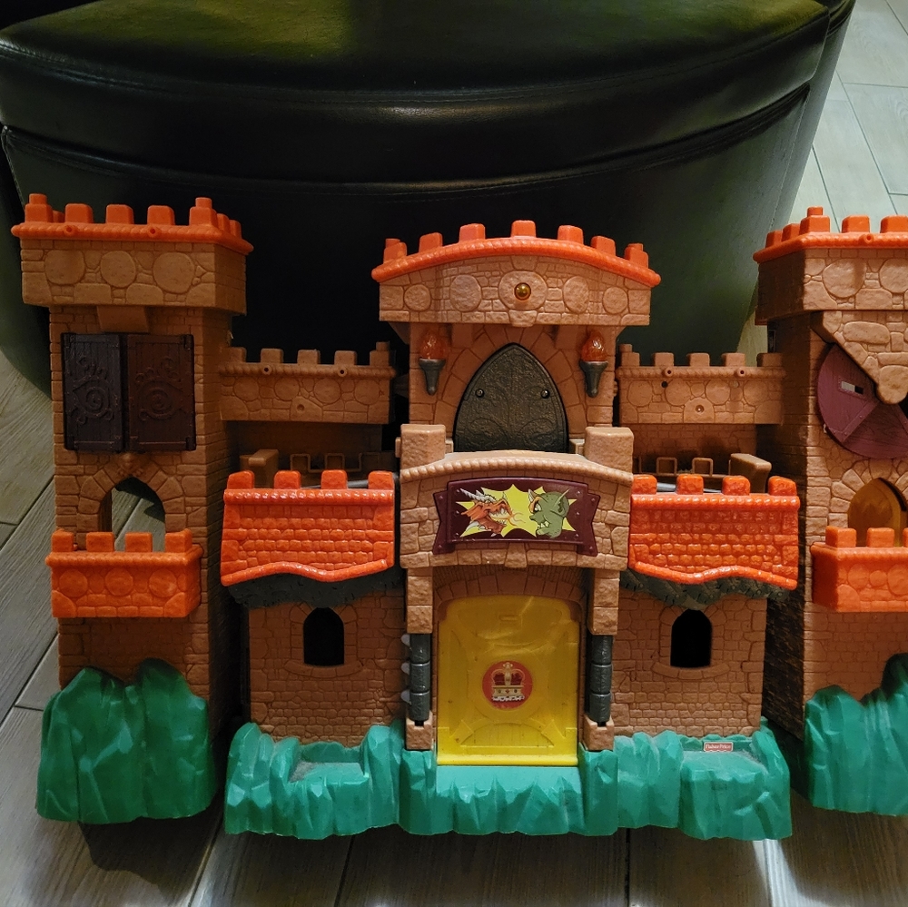 Imaginext Eagle Talon Castle